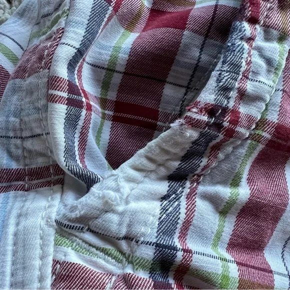 Abercrombie & Fitch Plaid Shorts Red White Casual Slightly Distressed Men’s 32 - Picture 14 of 16